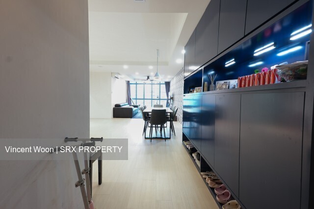 Blk 188 Punggol Central (Punggol), HDB Executive #637720431
